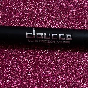 🔥 Doucce Ultra precision eyeliner black New